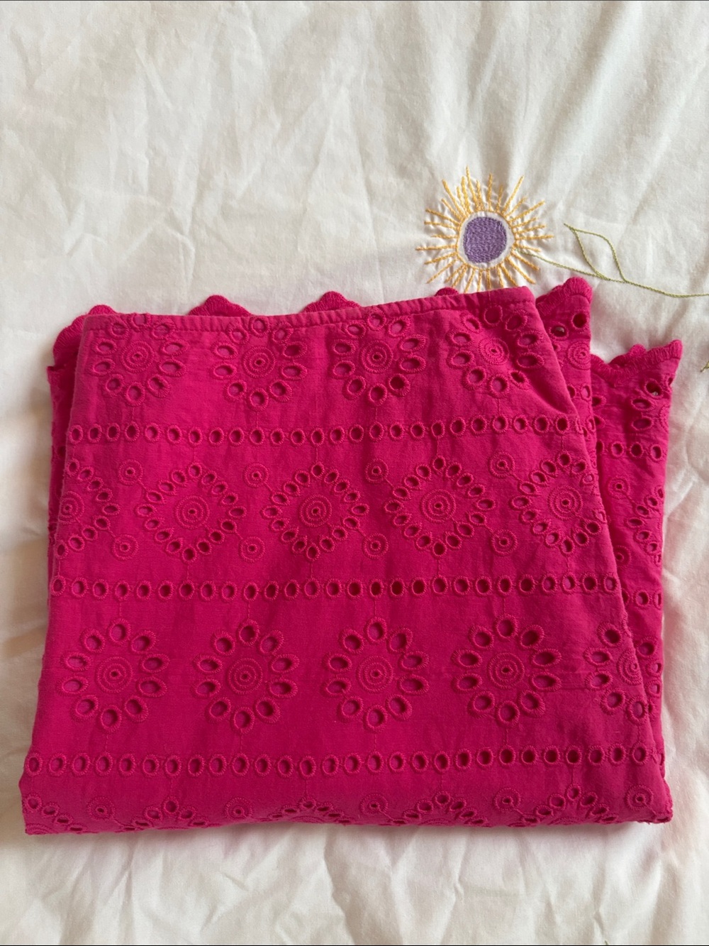 Vineyard Vines Hot Pink Eyelet Scalloped Mini Skirt